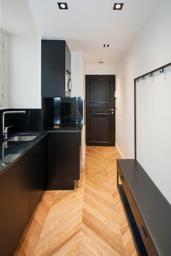 Odeon - Notre Dame Paris Climatise-Wifi Apartment ภายนอก รูปภาพ